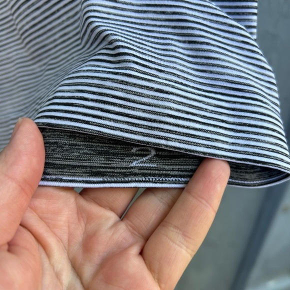 Lululemon swiftly black and white striped tank, size 2 - Picture 7 of 11